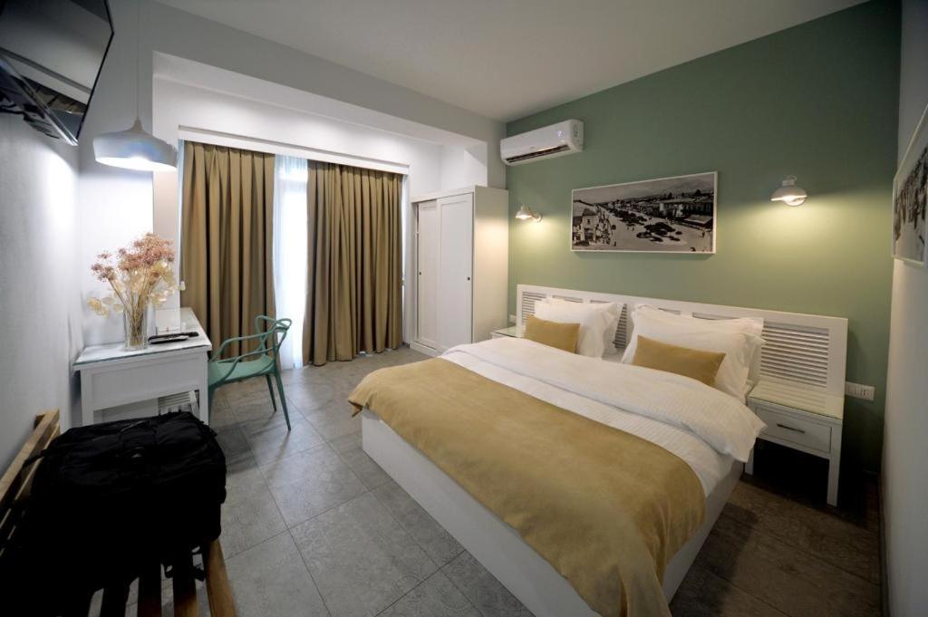 Konak Rooms L Skanderbeg Square Тирана Екстер'єр фото